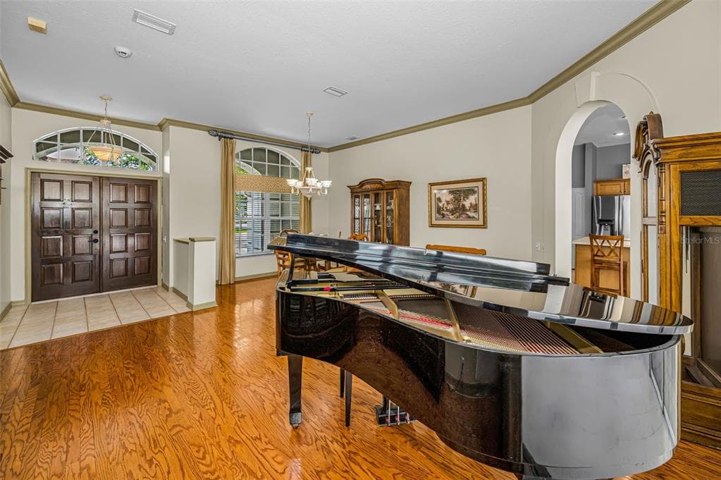 4084 LIGUSTRUM DRIVE photo 5