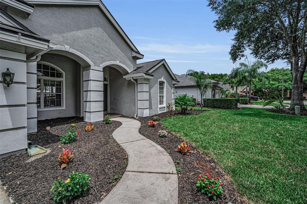 4084 LIGUSTRUM DRIVE photo 4