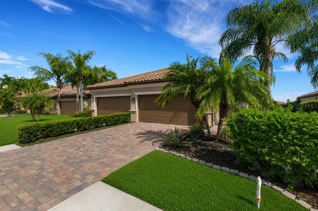 6619 CANDLESTICK DRIVE photo 1