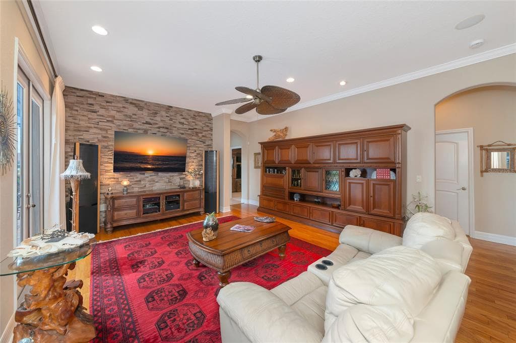 10412 WINDING STREAM WAY photo 19