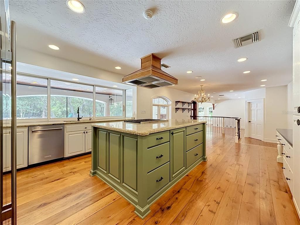 1850 OAK CREEK DRIVE photo 16