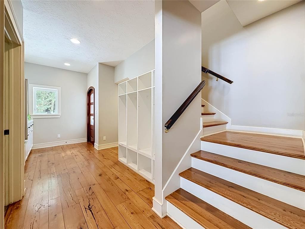 1850 OAK CREEK DRIVE photo 25