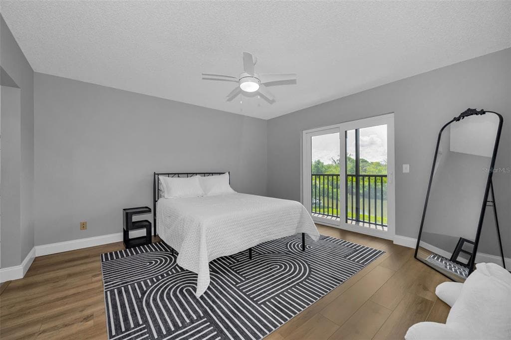 1686 SEASCAPE CIRCLE photo 15