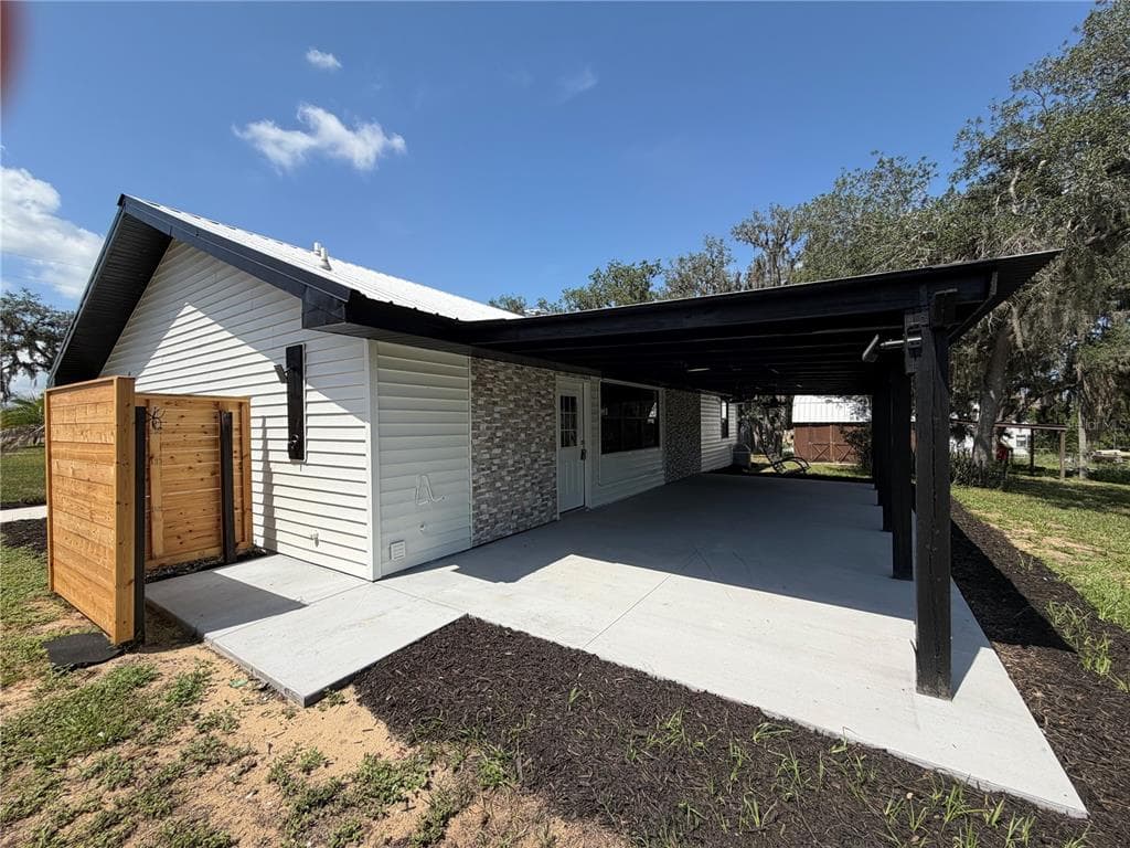 1100 GOLDEN BOUGH ROAD photo 23