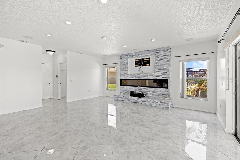 2528 CALLA LILY COVE photo 10