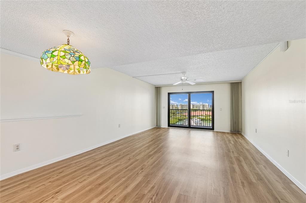 7600 SUN ISLAND DRIVE S 603 photo 20