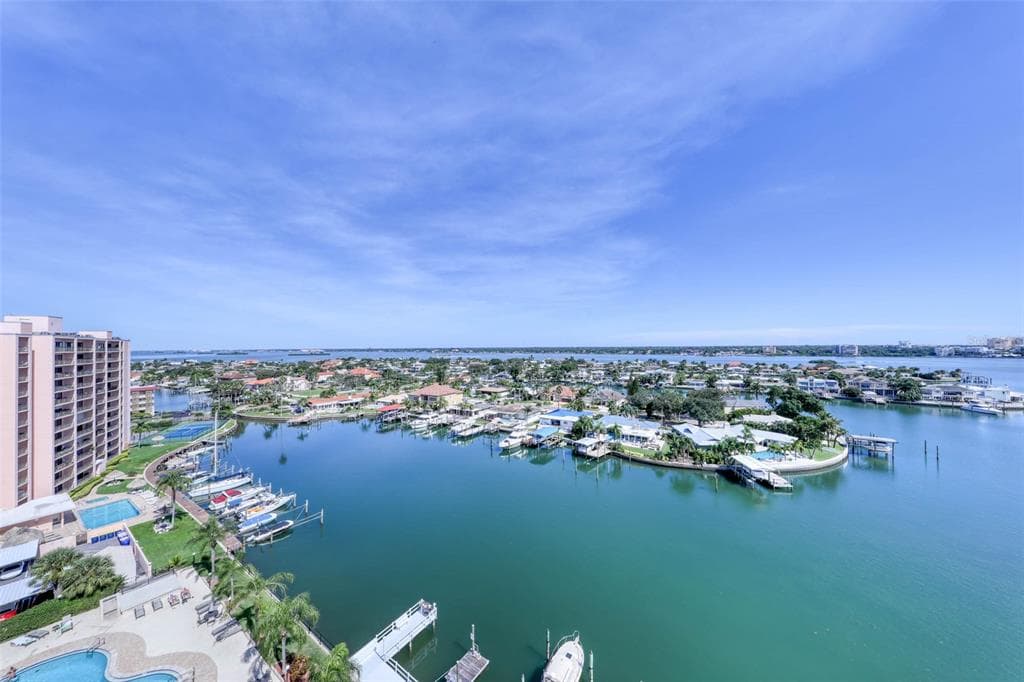 31 ISLAND WAY #1404 1
