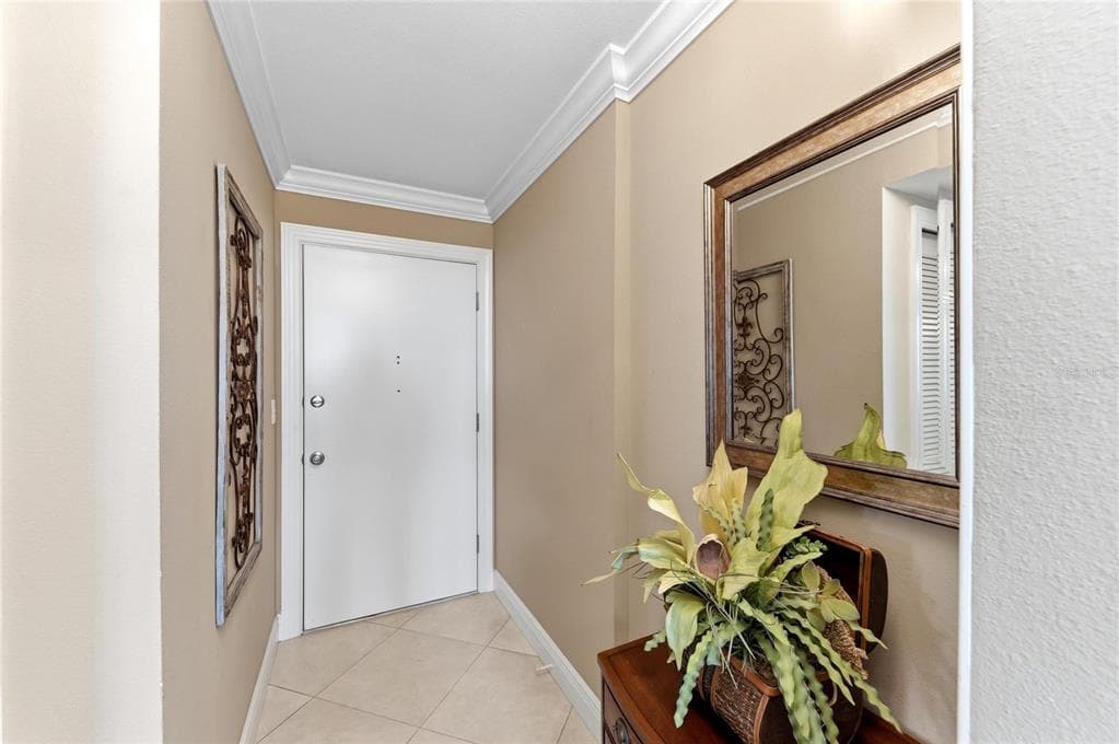 1100 TARPON CENTER DRIVE 104 photo 9