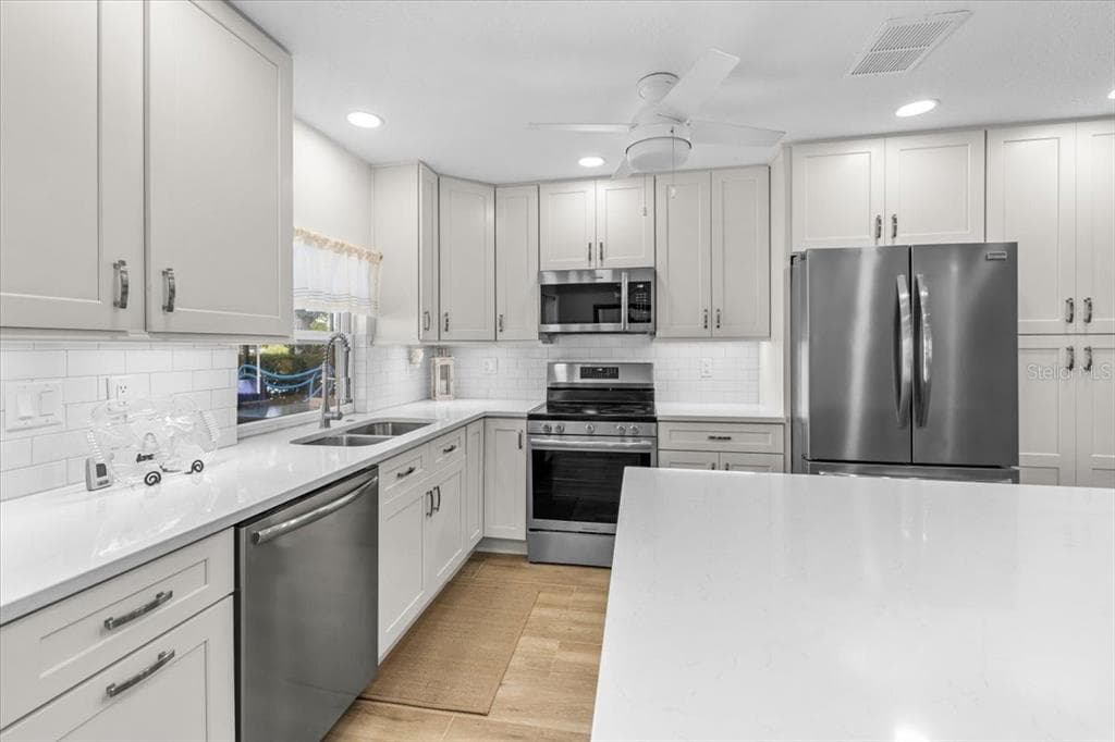 4267 CARLOS COURT 3