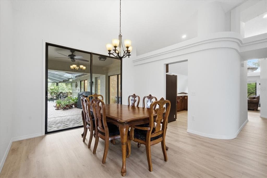 15114 LAUREL COVE CIRCLE photo 22