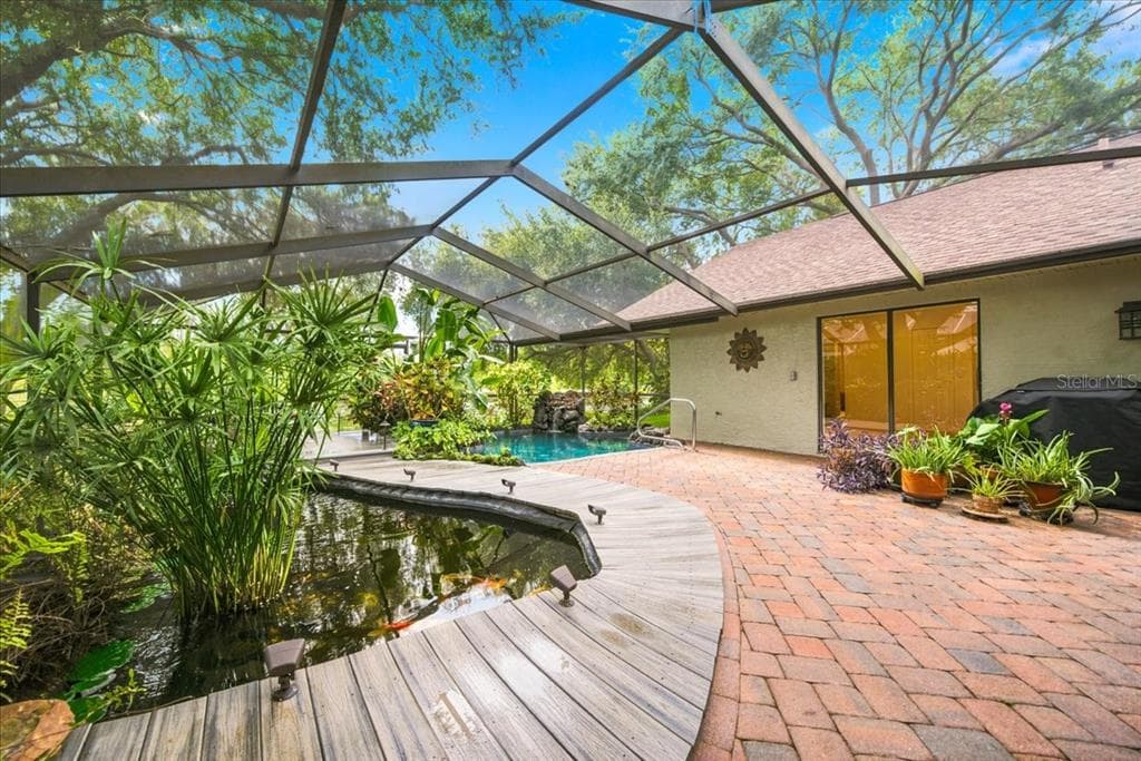 15114 LAUREL COVE CIRCLE photo 8