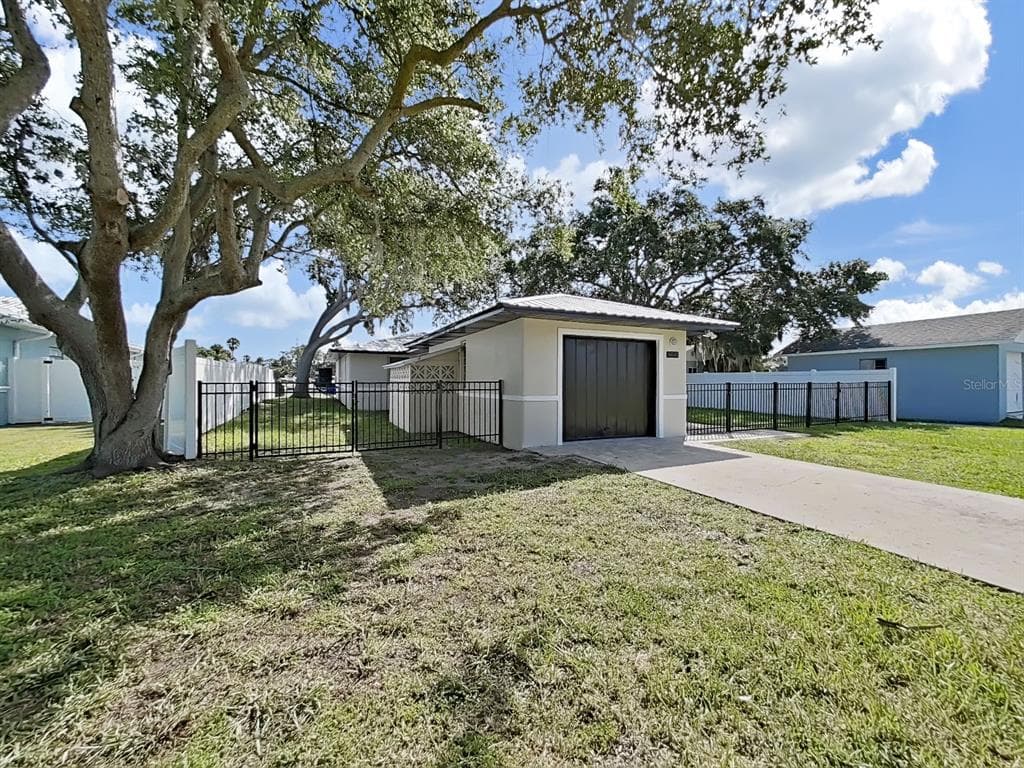5419 COTEE RIVER DRIVE photo 7