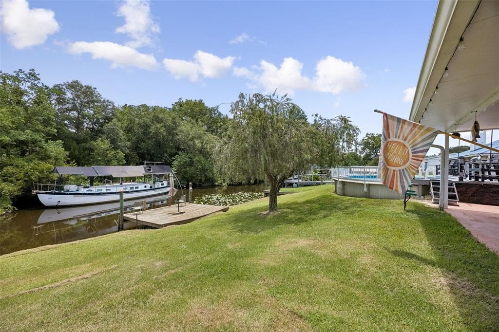 134 BOWFIN DRIVE photo 2