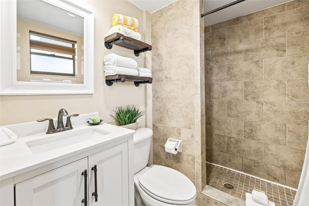 1420 BAYSHORE BOULEVARD 206 photo 15