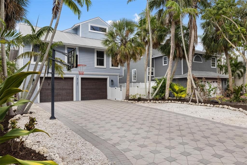 5121 OXFORD DRIVE 2