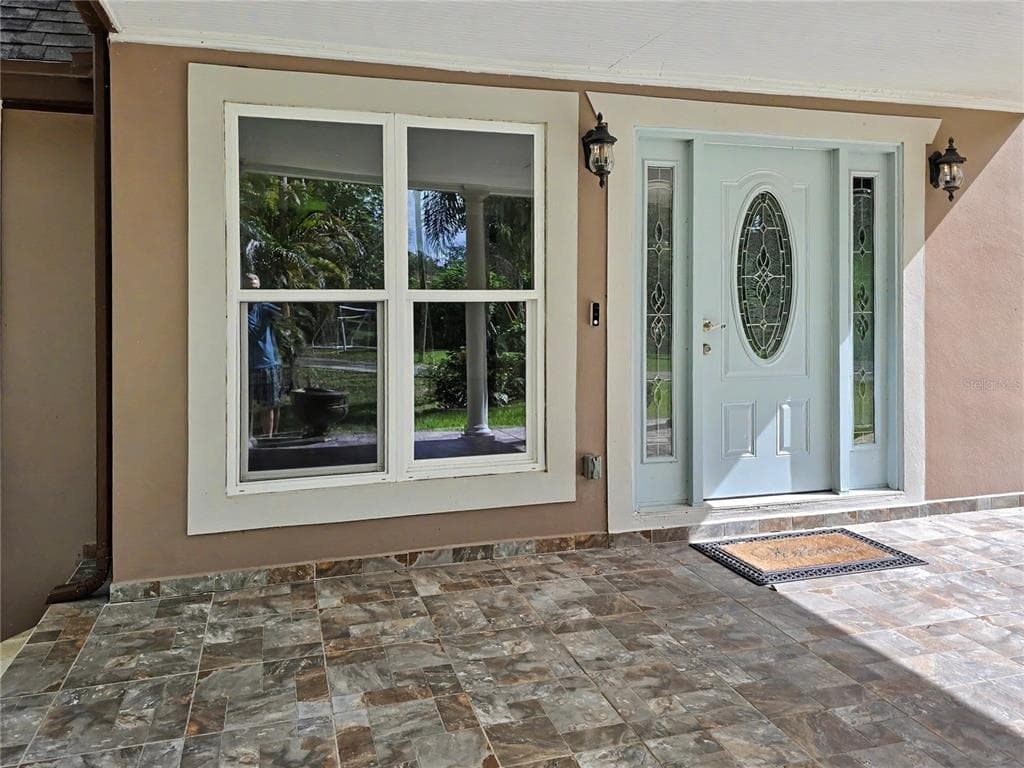 2202 AMITY COURT photo 9
