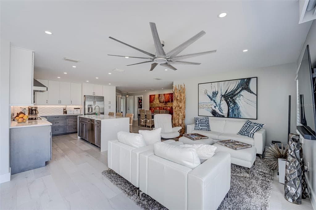 5204 TOWER DRIVE photo 12