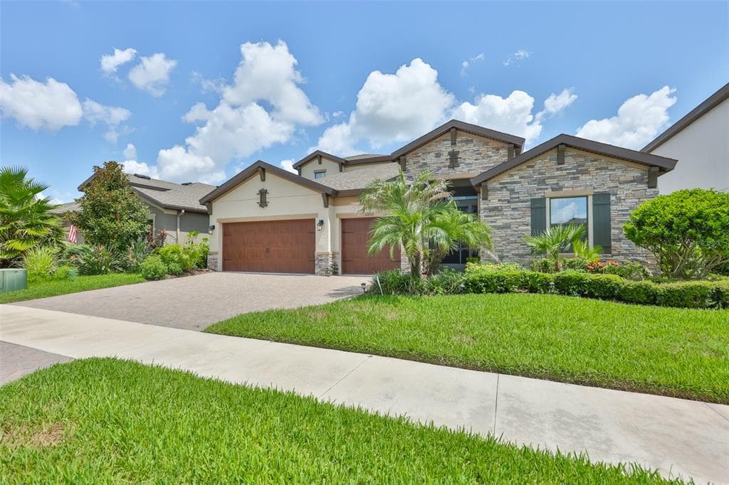 12835 SATIN LILY DRIVE photo 2