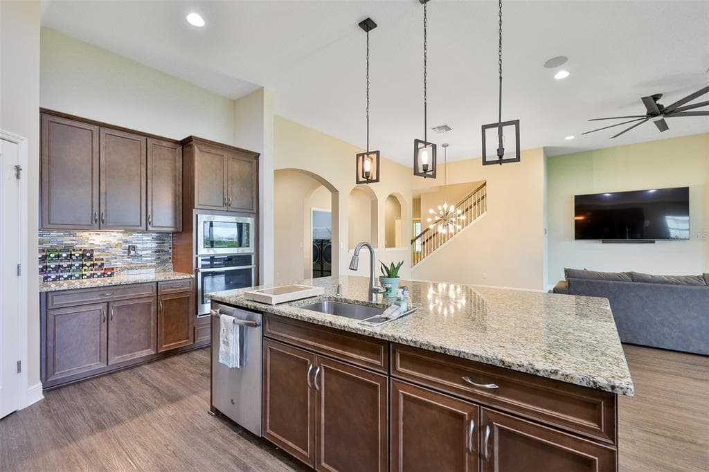 12835 SATIN LILY DRIVE photo 10