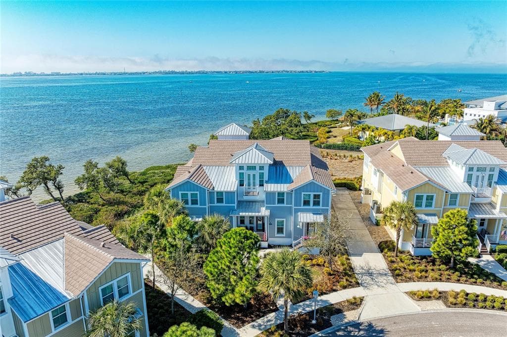 268 SAINT LUCIA DRIVE #101 4
