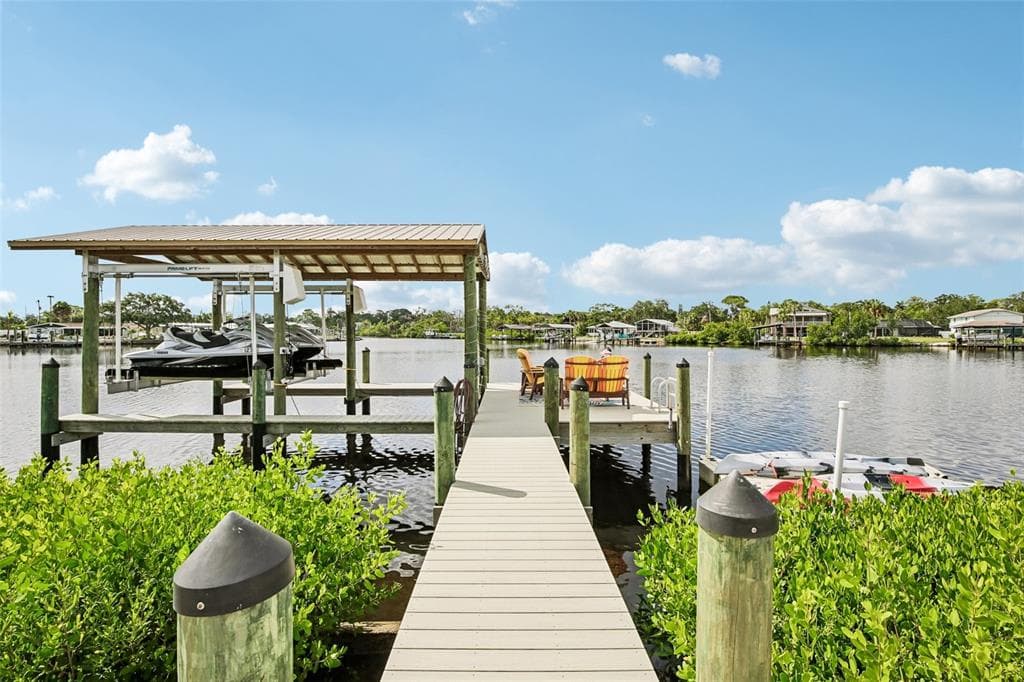 806 BLUE HERON BOULEVARD 1