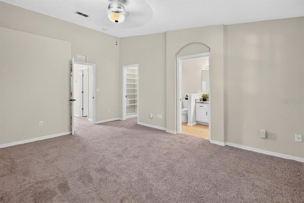 648 SPRING LAKE CIRCLE photo 19