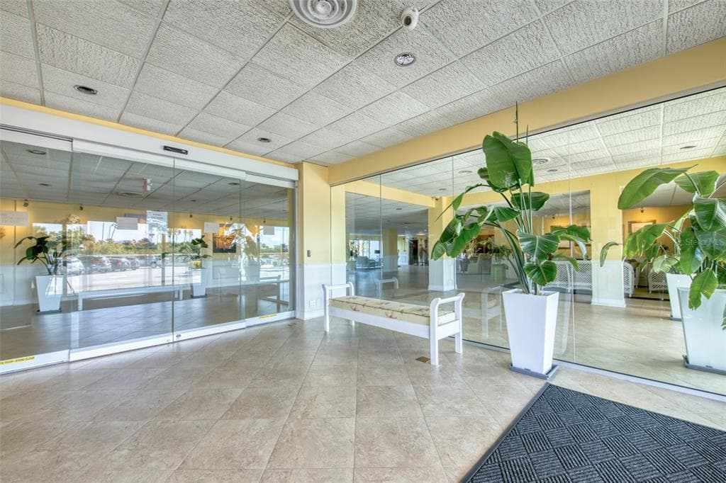 31 ISLAND WAY 508 photo 7