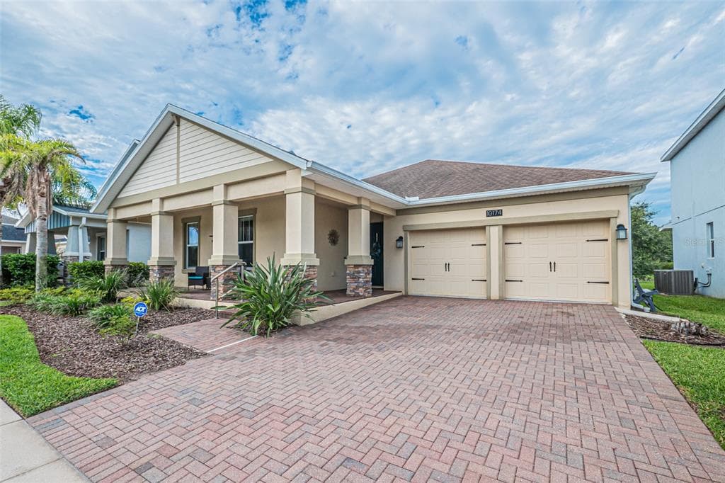 10174 LOVEGRASS LANE photo 8