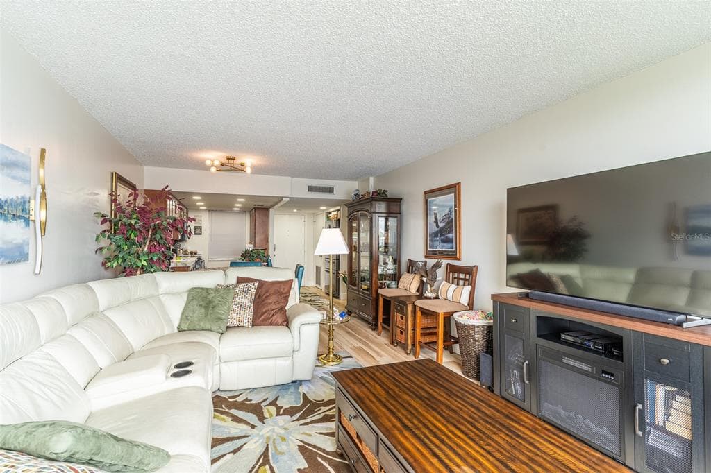 700 MIRROR TERRACE NW 511 photo 9