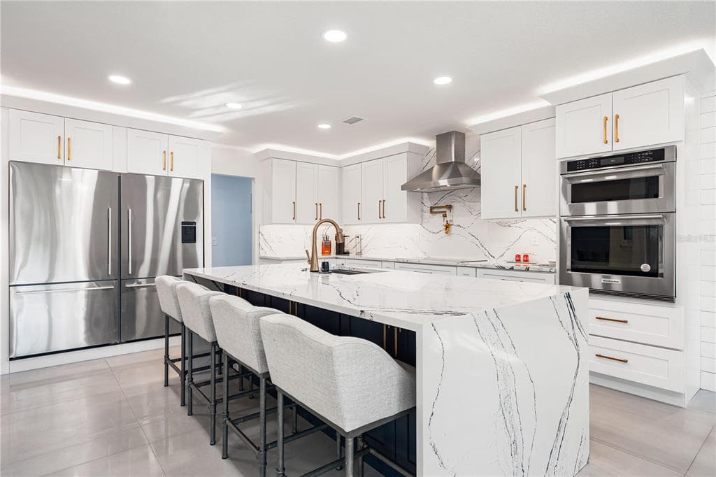 2500 MONTEREY STREET photo 17