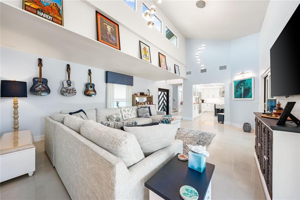 2500 MONTEREY STREET photo 12