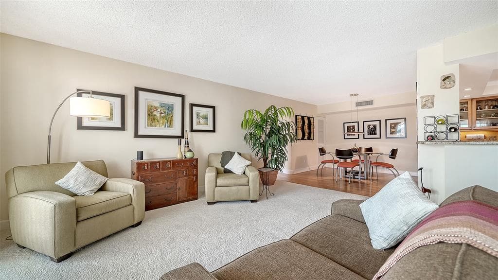 2301 GULF OF MEXICO DRIVE 44N photo 8