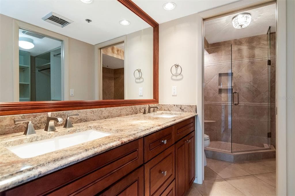 1660 GULF BOULEVARD 407 photo 20