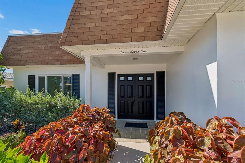 775 CAPRI BOULEVARD 2