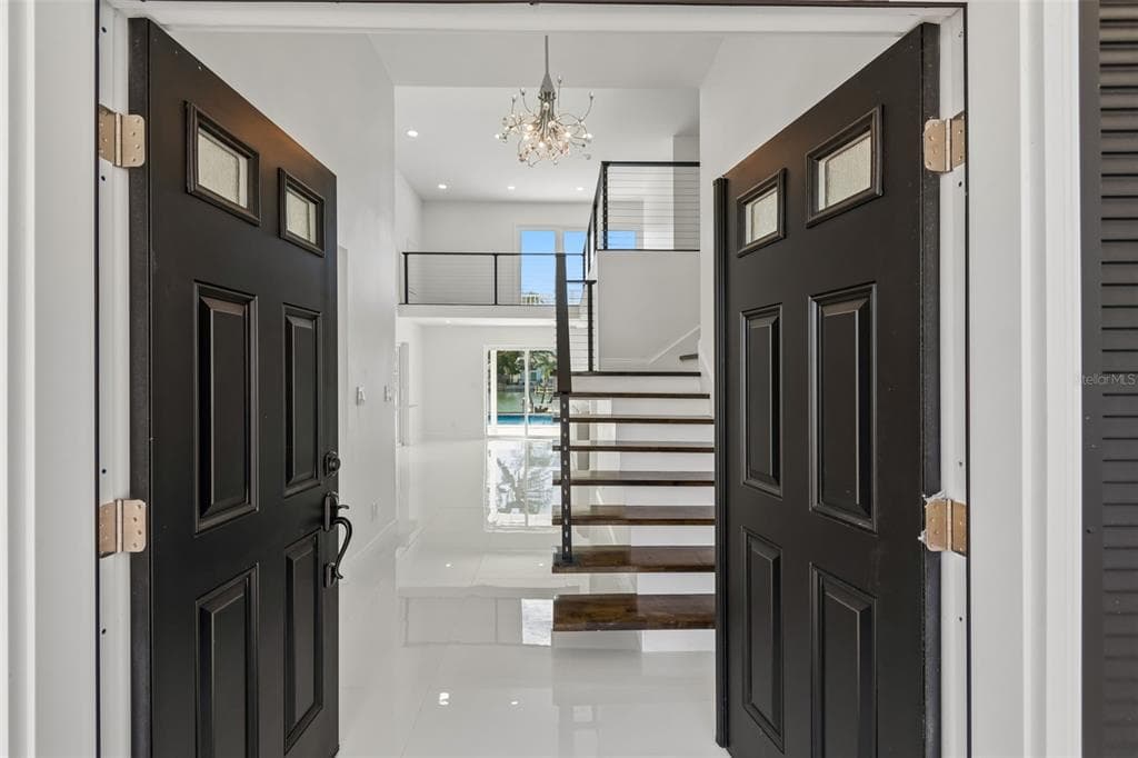 775 CAPRI BOULEVARD 4