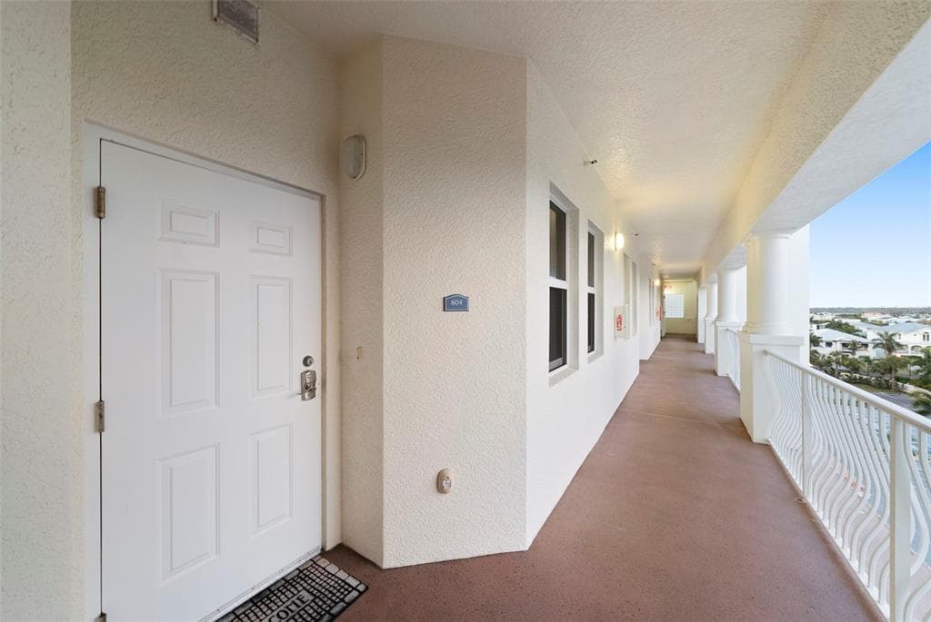 17717 GULF BOULEVARD 604 photo 13
