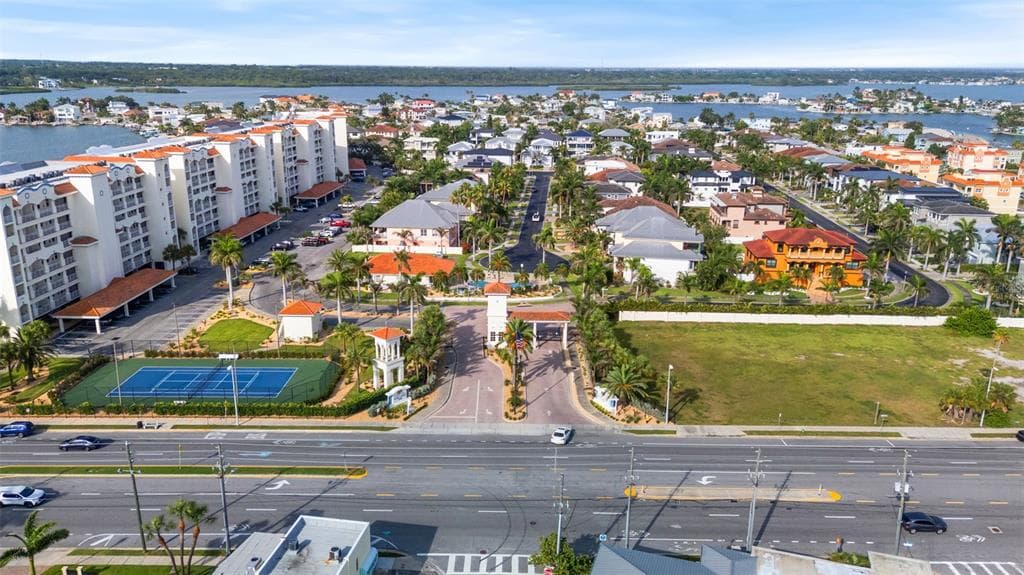 17717 GULF BOULEVARD #604 5