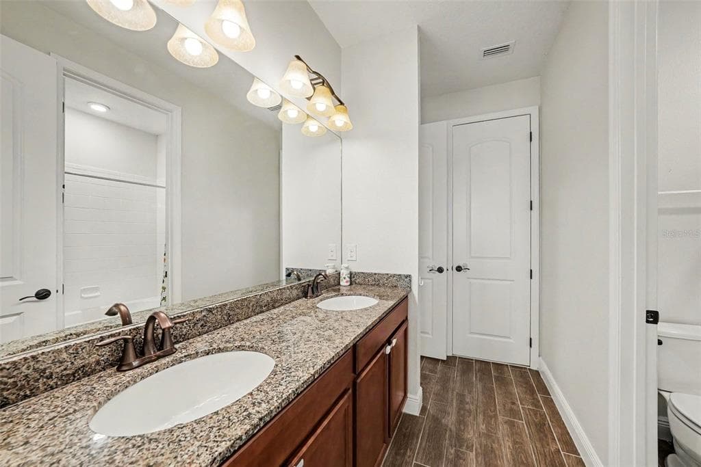 11526 NAVEL ORANGE WAY photo 18