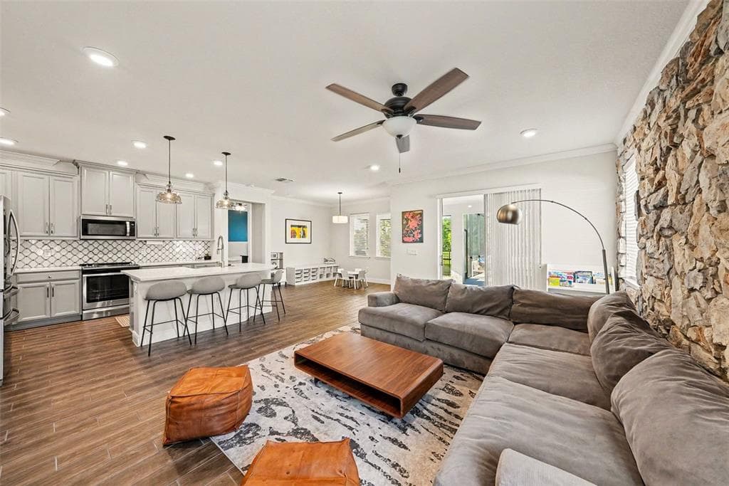 11526 NAVEL ORANGE WAY photo 8
