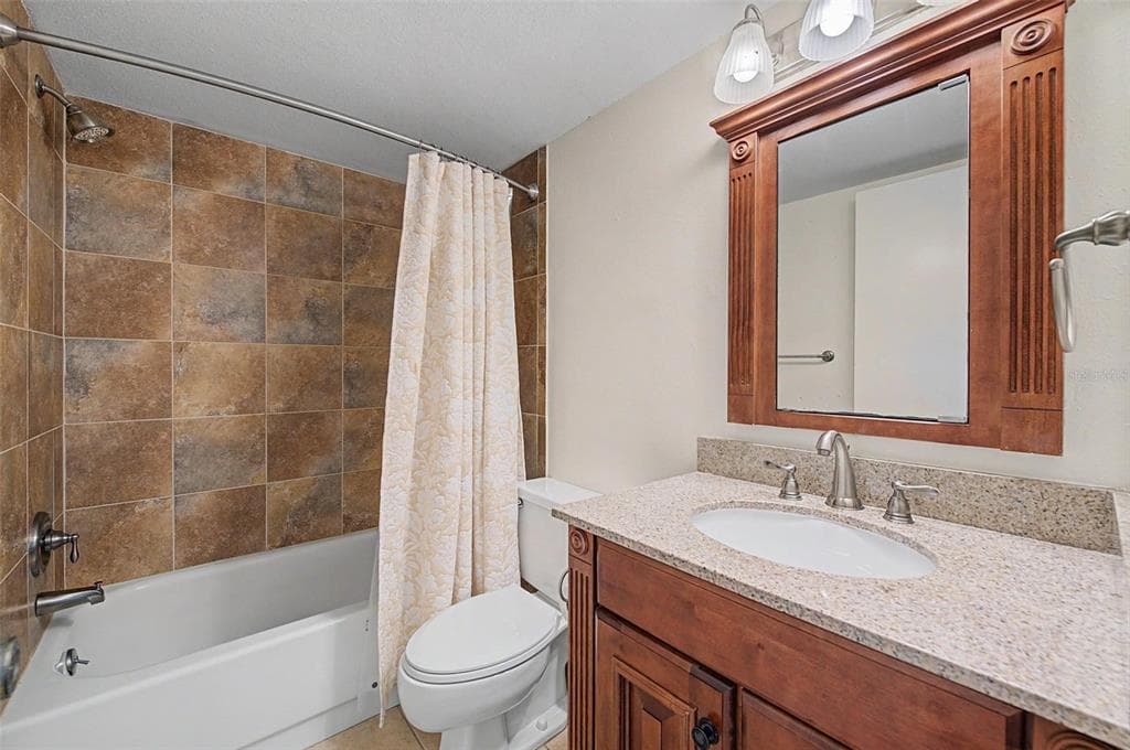 9 HAIG PLACE 704 photo 17