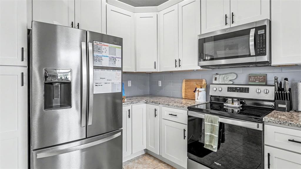 2746 WALDEN WOODS DRIVE photo 15