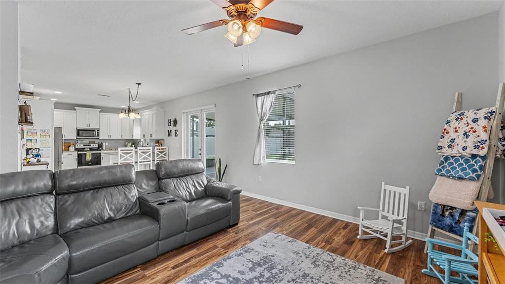 2746 WALDEN WOODS DRIVE photo 21