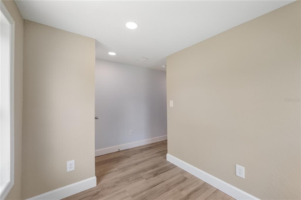5418 COOPER LANE photo 19