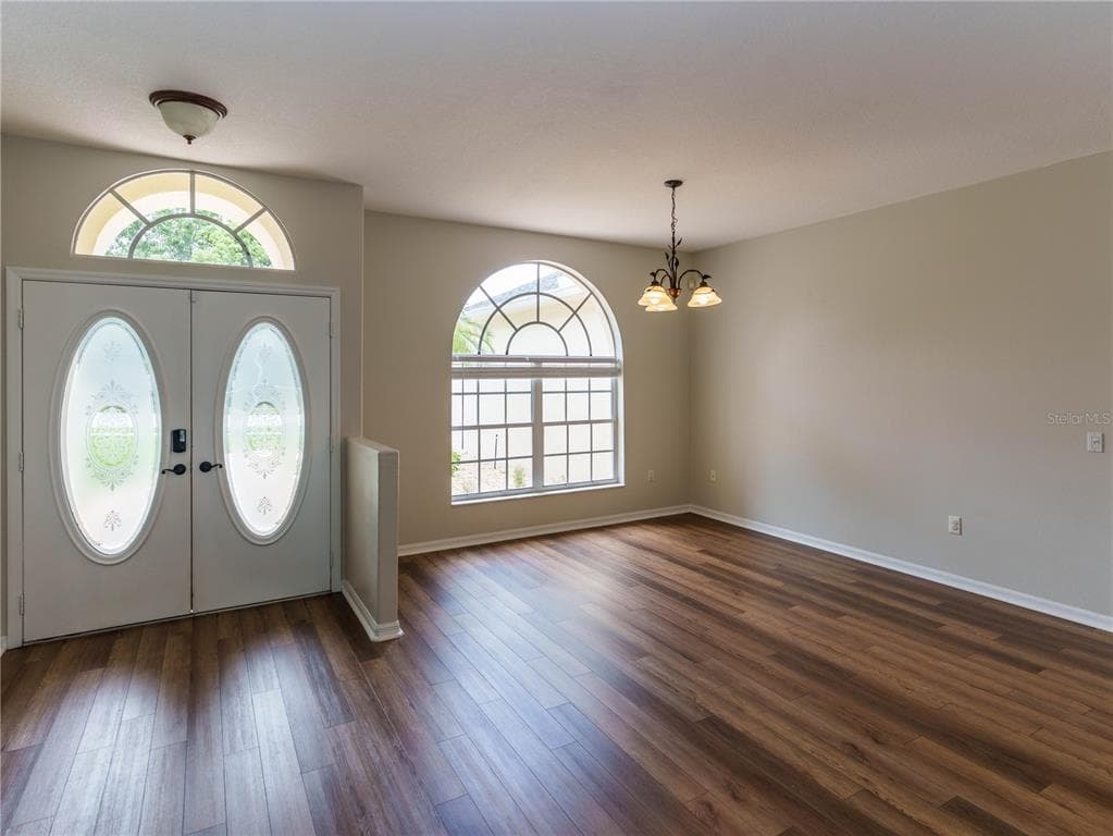 8153 BAYTREE DRIVE photo 9