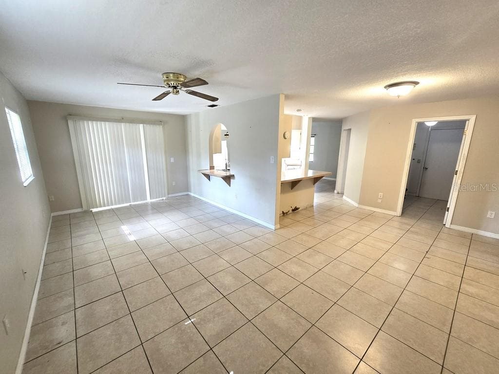 279 KINDRED BOULEVARD photo 7