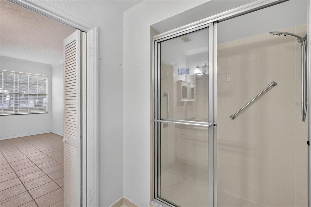 1111 LAKESHORE DRIVE C3 photo 12