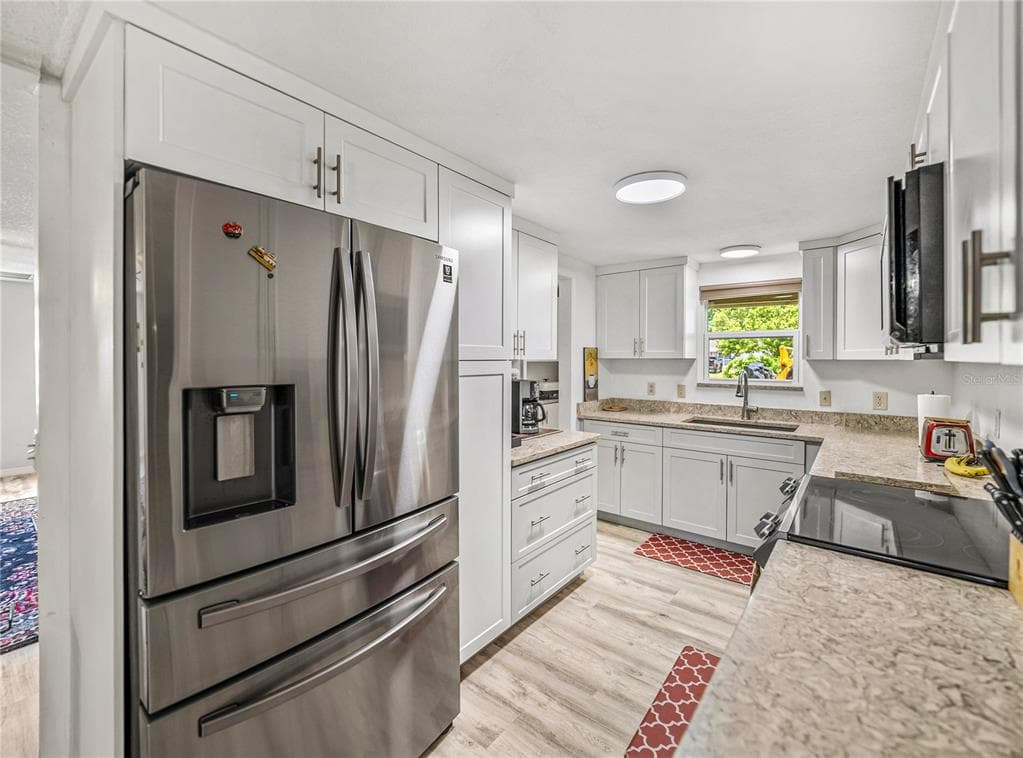 246 CANAL DRIVE photo 23