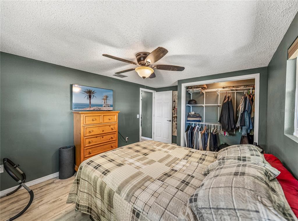 246 CANAL DRIVE photo 20