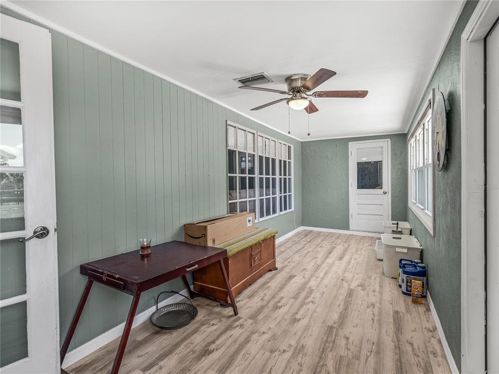 246 CANAL DRIVE photo 10
