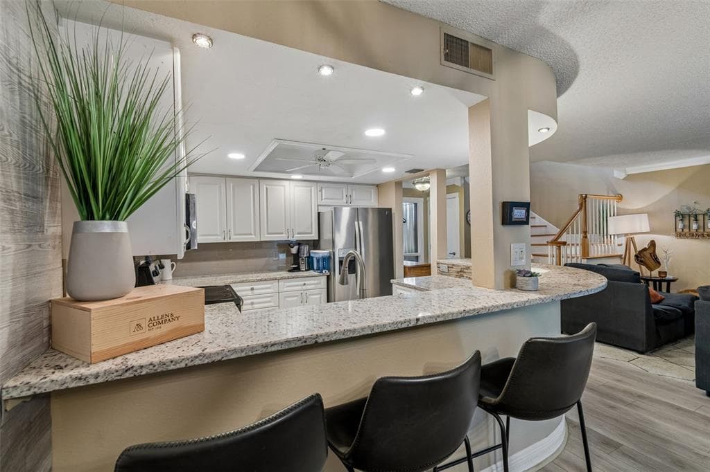 820 SYMPHONY ISLES BOULEVARD photo 19